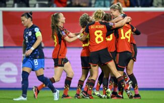 Willen we met het WK vrouwen buigen voor de dictatuur van FIFA?
