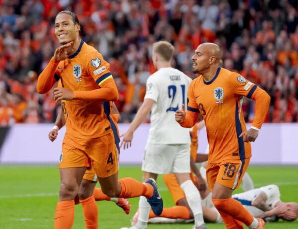 WK-aanloop verplichte kost voor Oranje