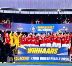 Solidariteit wankelt op het ‘dorpsplein’