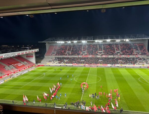 Wil de laatste het licht uitdoen, ajb?