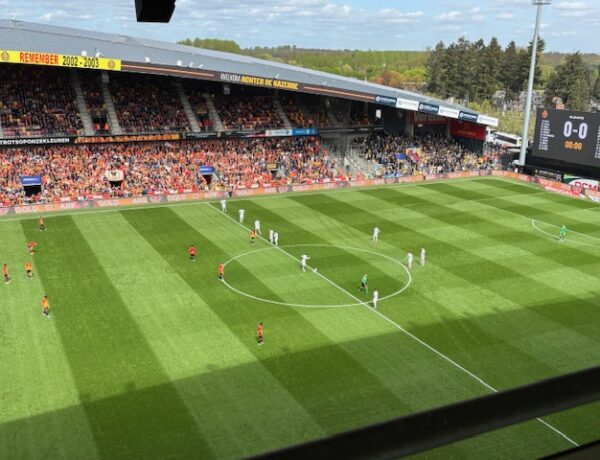 Wat te onthouden van het voetbal? Chaos- in plaats van champagnevoetbal