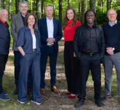 Seedorf zoekt mee voor Oranje